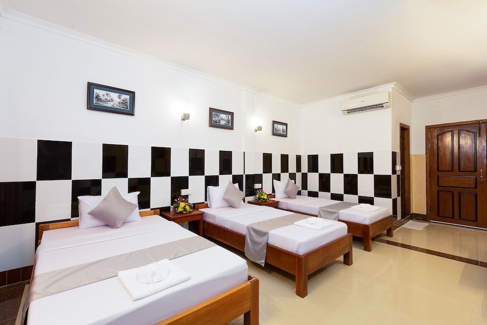 Botoum Hostel — photo 4
