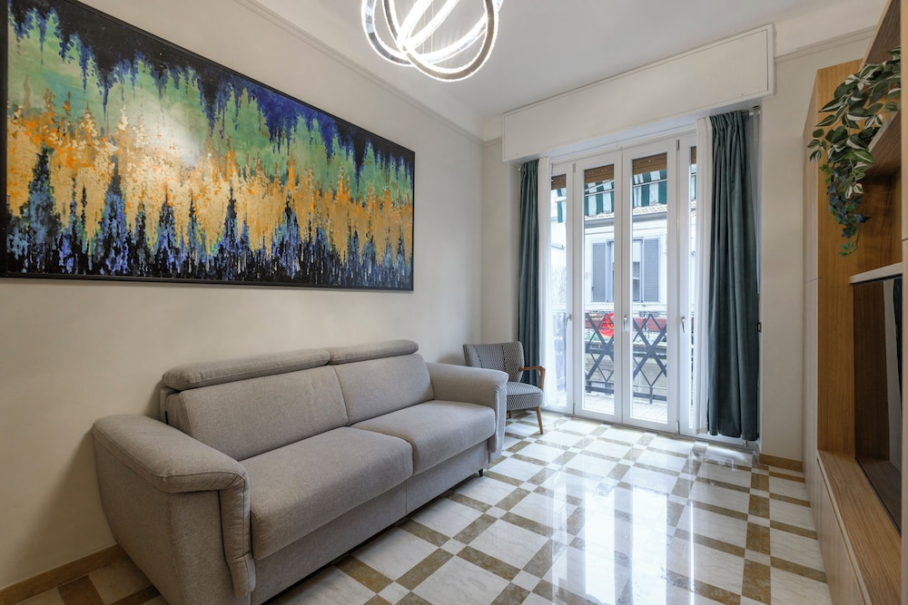 DibraLuxurySuites — photo 7