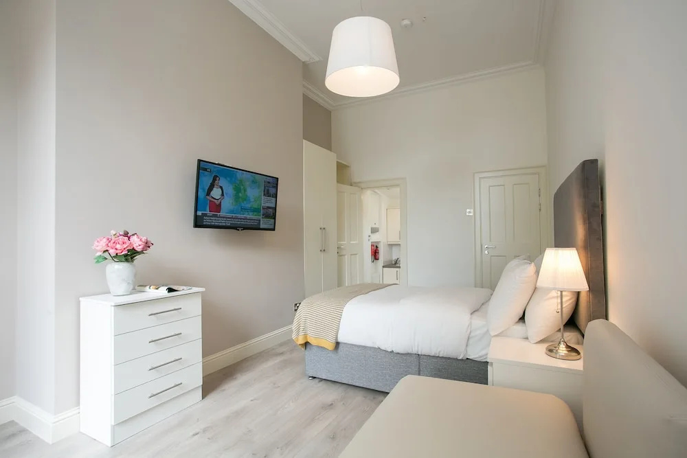 St. Stephen's Green Apartments, photo 4