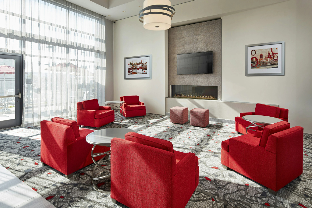 Hampton Inn Long Beach Airport, photo 2