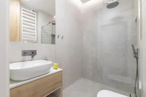 Warsaw Spire Stylish Apartament — photo 8