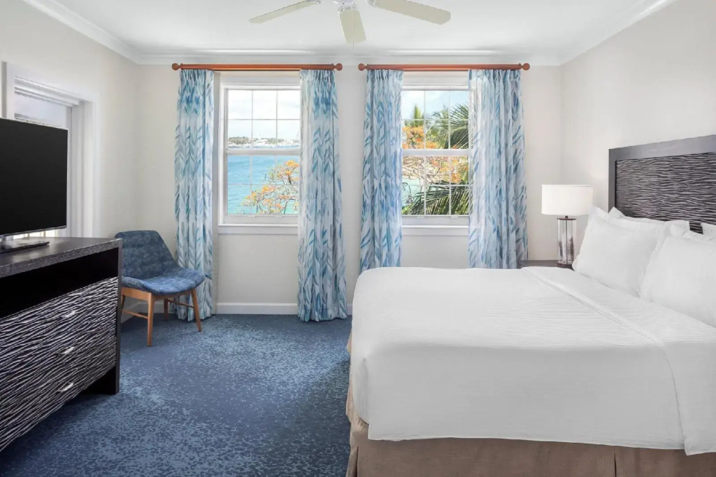 Harborside, photo 4