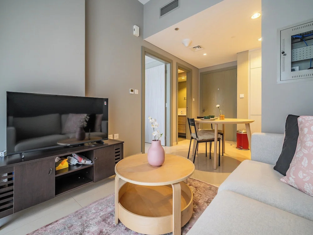 Business Bay's Coziest Hideaway With Balcony — photo 4