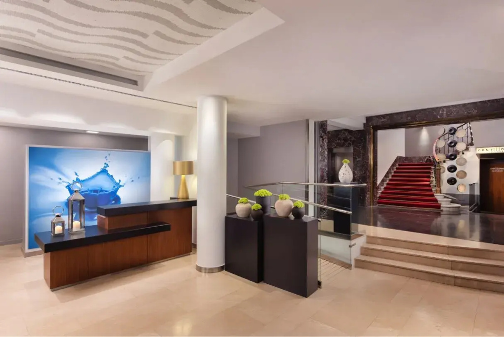 Le Meridien Barcelona, photo 2