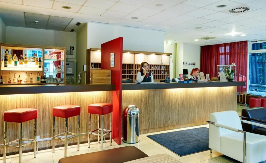 B&B HOTEL Berlin-Mitte — photo 2