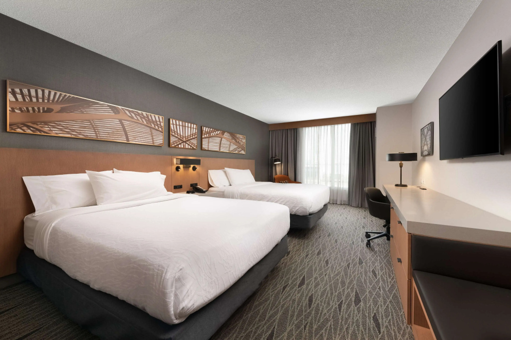Hilton Garden Inn Toronto Airport — photo 6