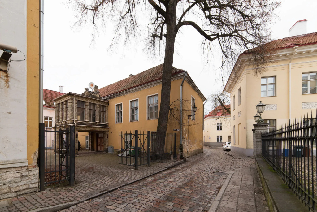 Tallinn City Apartments - Town Hall Square