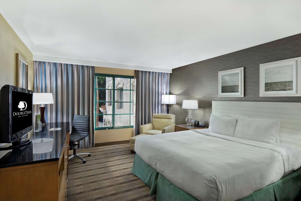 DoubleTree by Hilton San Pedro - Port of Los Angeles, photo 3