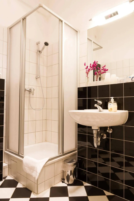 Apartments in Schoeneberg — photo 8