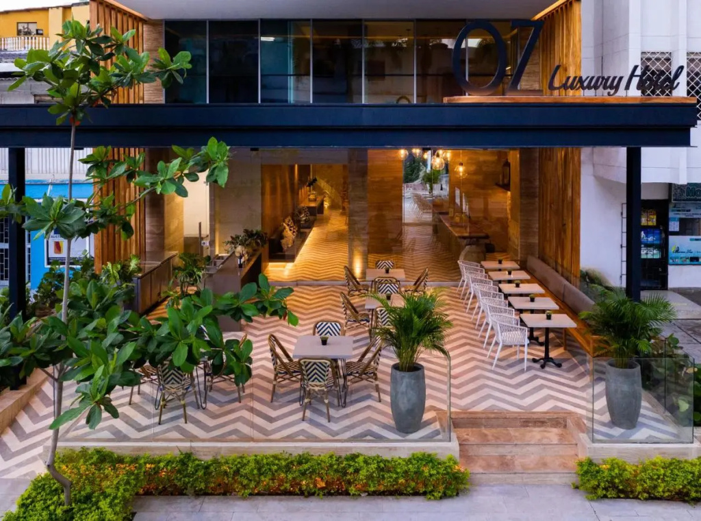OZ Hotel Luxury
