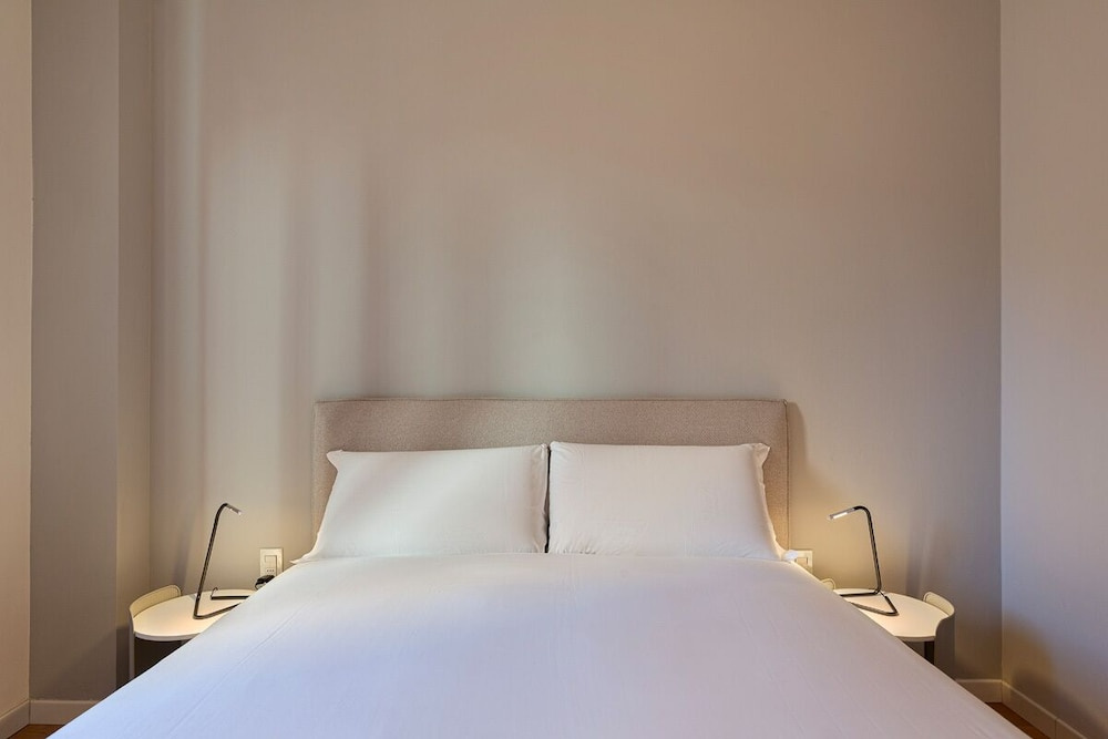 easyhomes - Piazza Erculea — photo 3