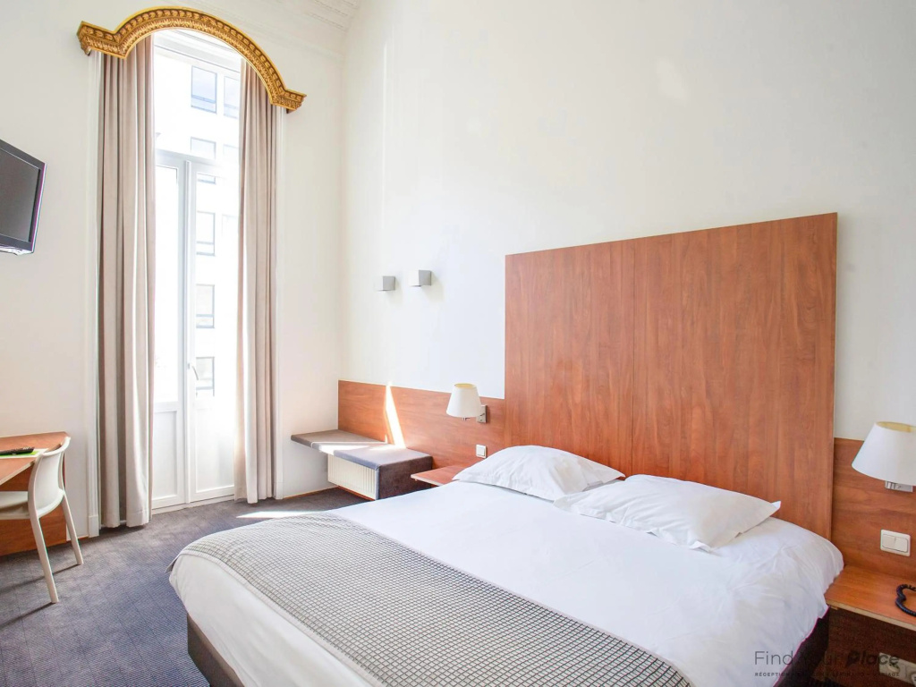 Hotel Du Congres — photo 4