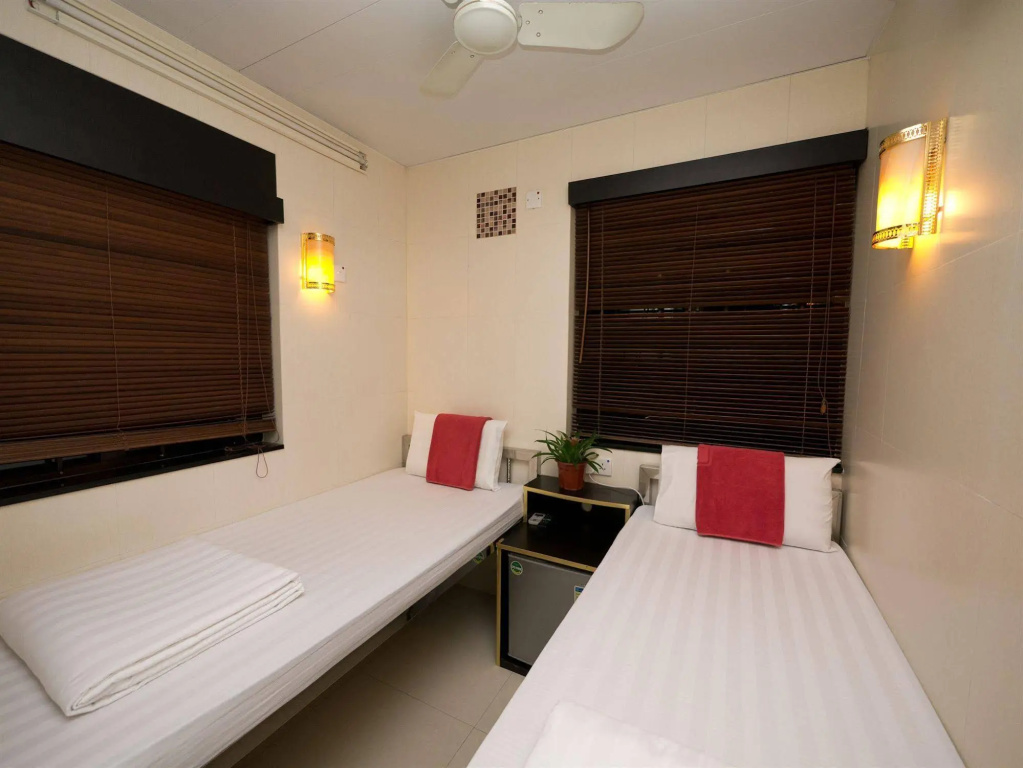 International Inn — photo 2