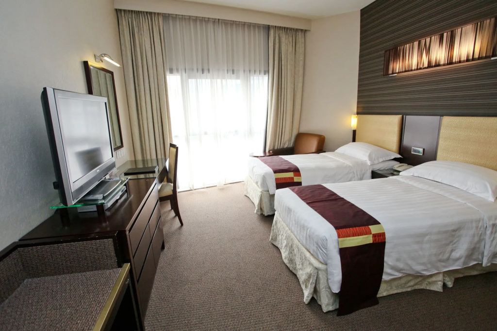 Hotel Royal Queens — photo 6
