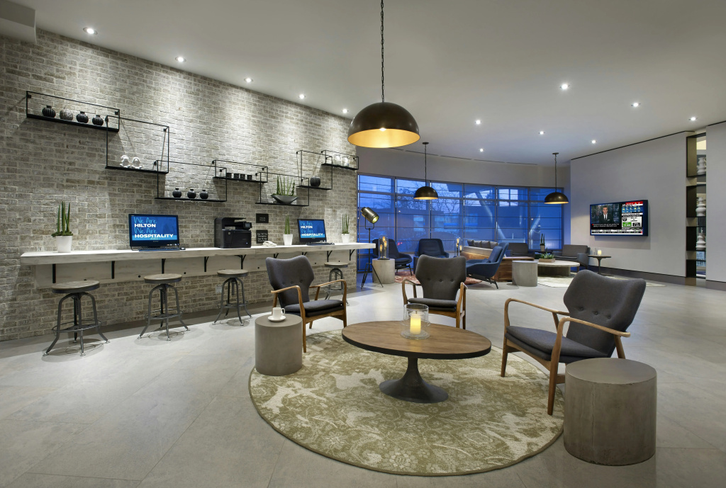Hilton Garden Inn Toronto Airport, photo 2
