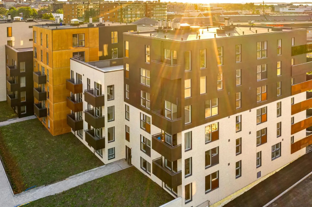 W Apartments near Passenger Port