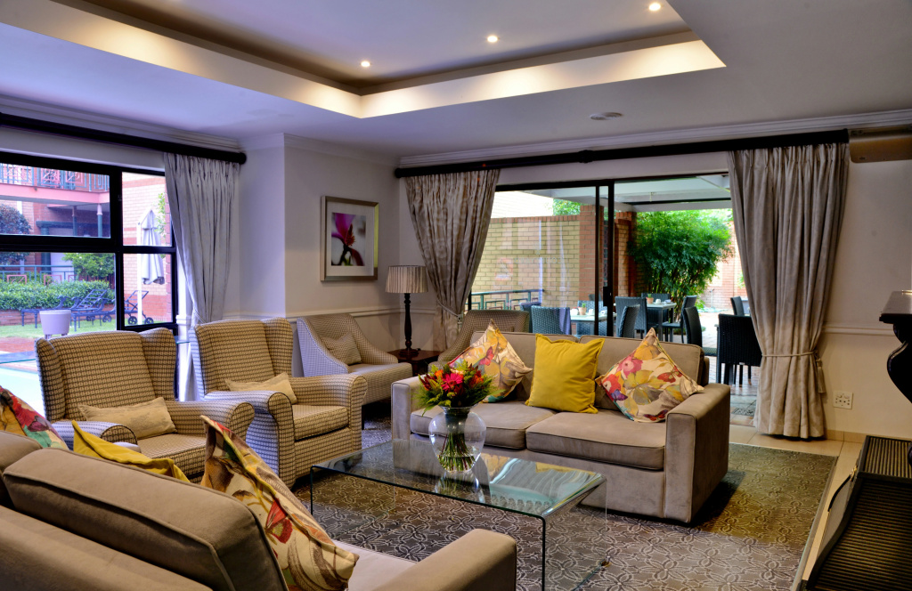 Courtyard Hotel Rosebank — photo 8