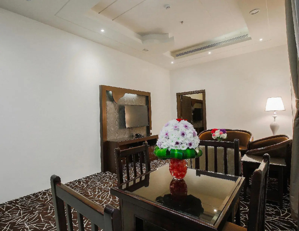 Rest Night Hotel Suites Al Hamra, photo 3