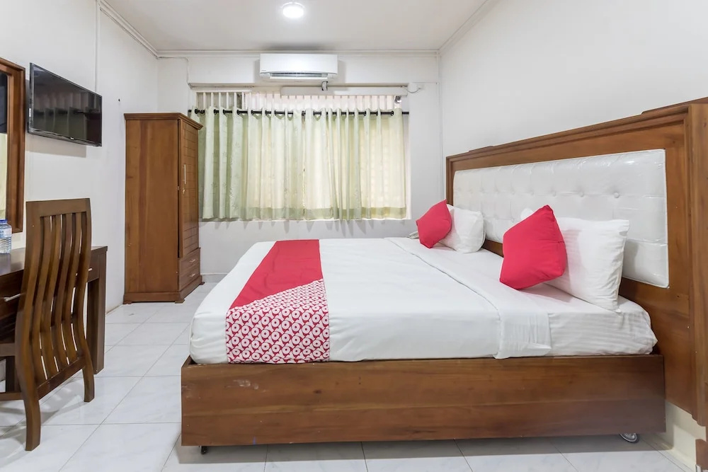 OYO 102 Metro Marine Drive Hotel — photo 6