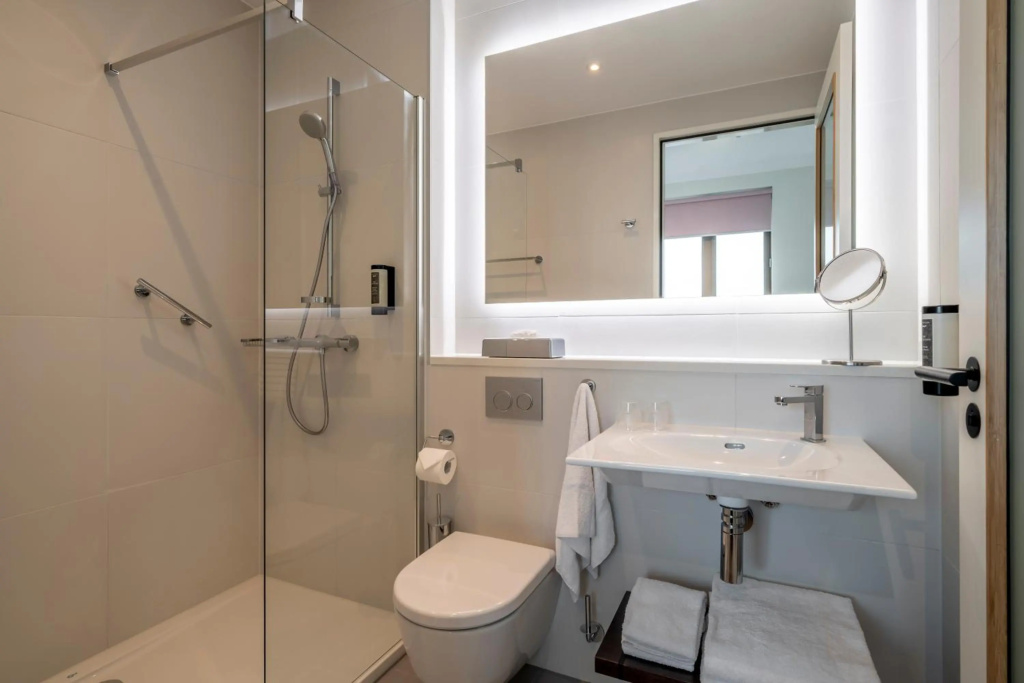 PREMIER SUITES PLUS Amsterdam — photo 7