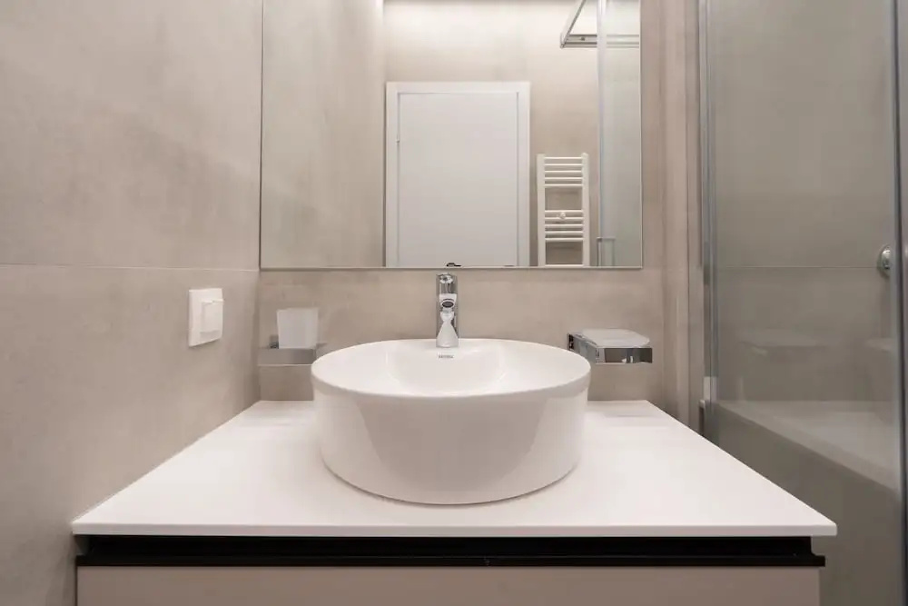 Chic and Lavish Apartment in Athens — photo 8