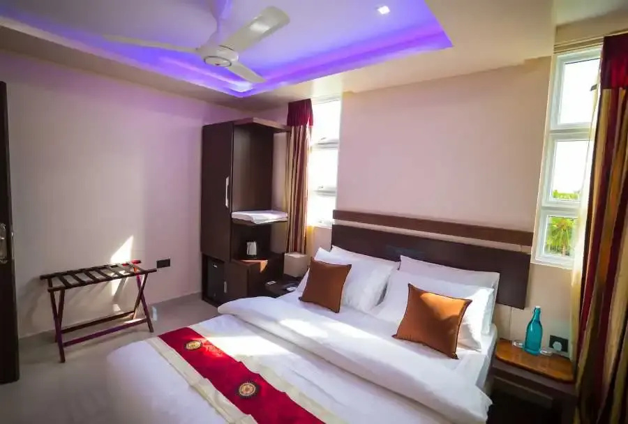 The White Harp Beach Hotel, photo 5