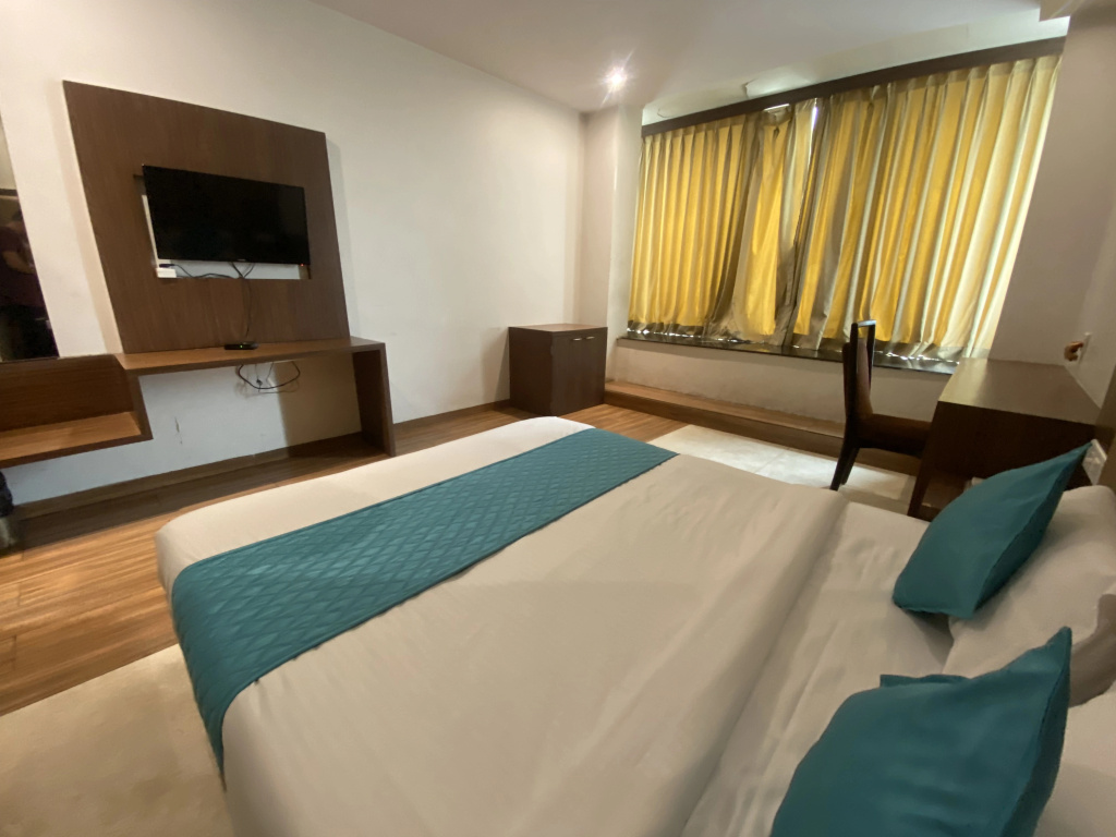Hotel BKC Garden near Trade Center, Visa Consulate, photo 3
