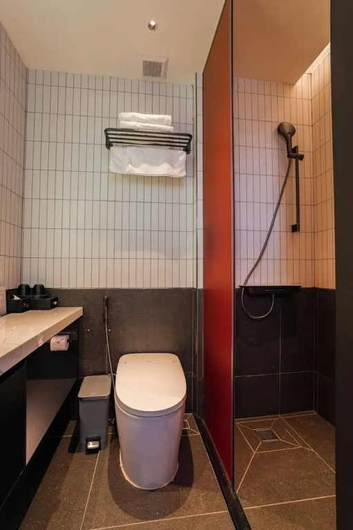The Signature Hotel Saigon — photo 8
