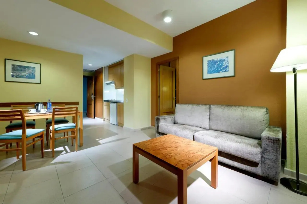 Hesperia Sant Joan Hotel — photo 8
