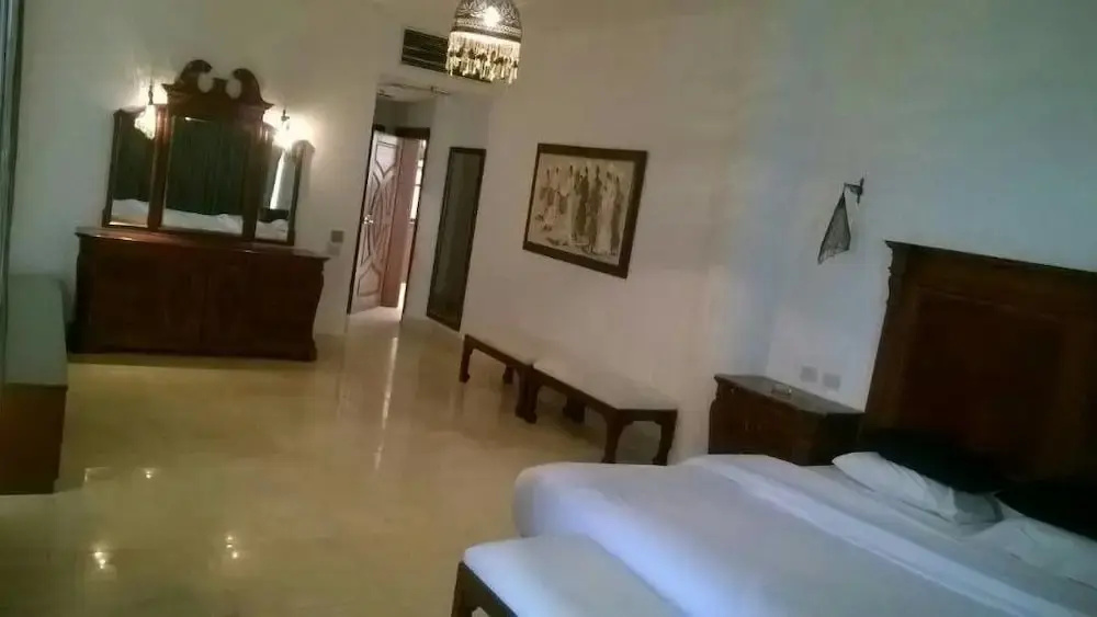 Amazing 4 Bedroom Villa — photo 3