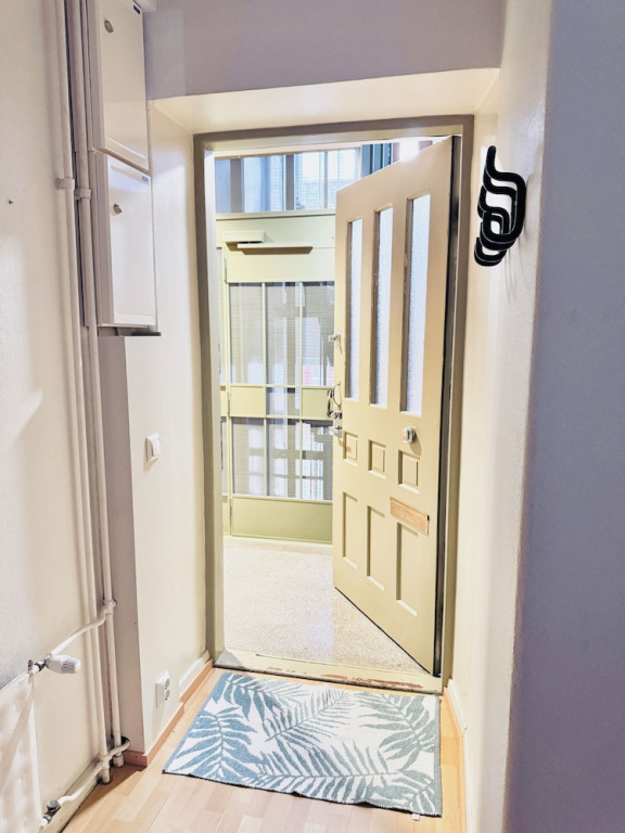 Charming Vintage-style Apartment in the Heart of Helsinki Centre — photo 7