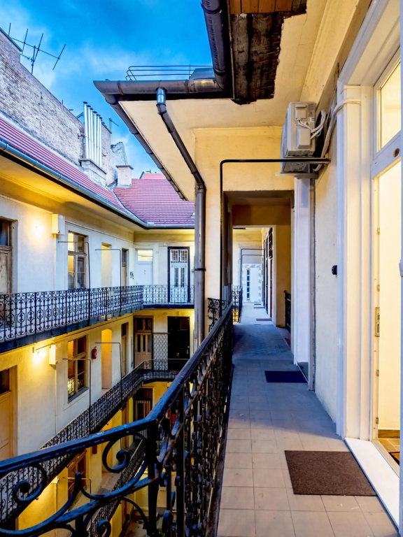 Gogol Studio Apartment