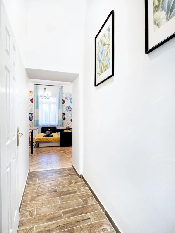 Gogol Studio Apartment — photo 8