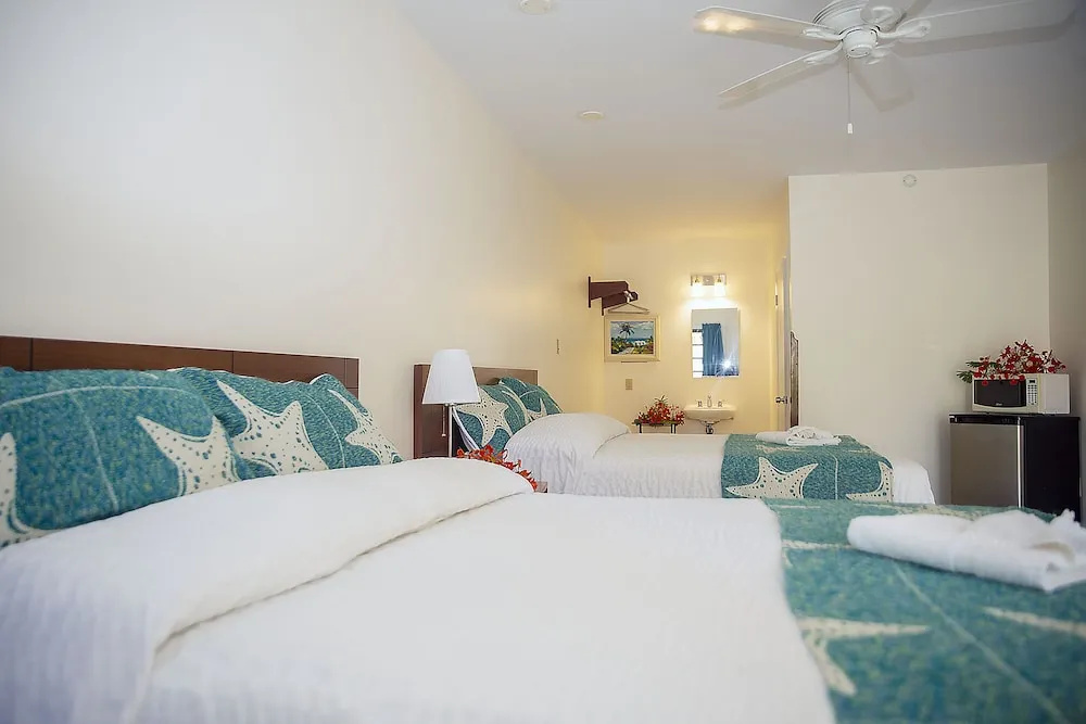 Orange Hill Beach Inn, photo 5