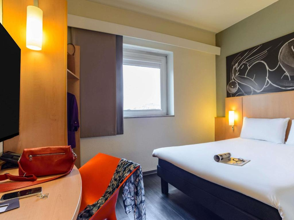 ibis Milano Centro Hotel — photo 7