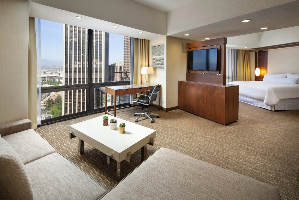 The Westin Bonaventure Hotel and Suites, Los Angeles — photo 6