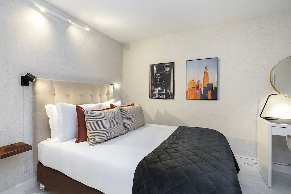 Lisbon'S Best Kept Secret: 2-Bed W/Ac & Patio — photo 6