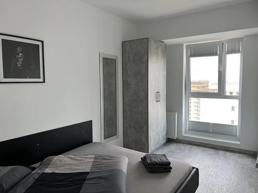 Cozy 2-Room Penthouse Lakeview W14, photo 2