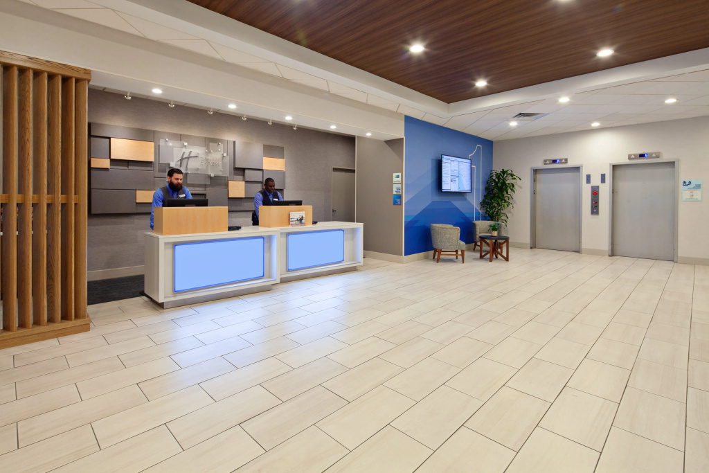 Holiday Inn Express Los Angeles Airport by IHG — photo 2