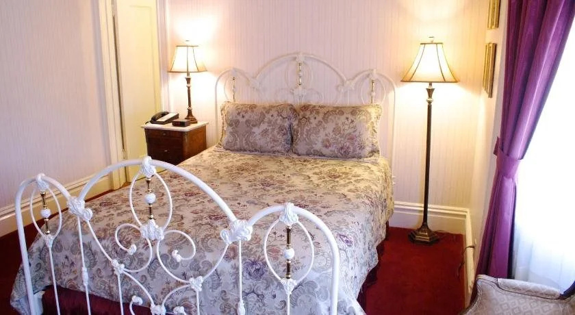 Nob Hill Inn, photo 5