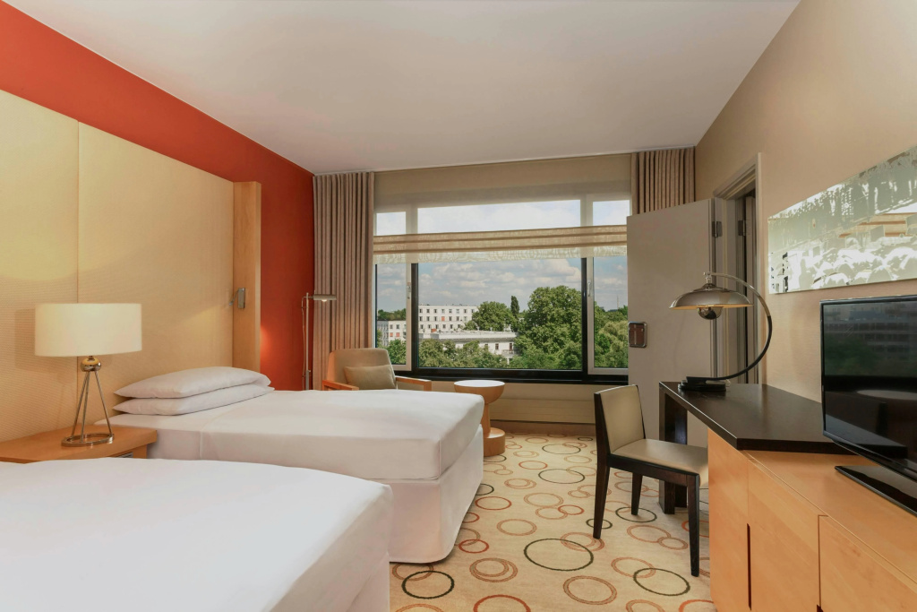 Sheraton Berlin Grand Hotel Esplanade — photo 6