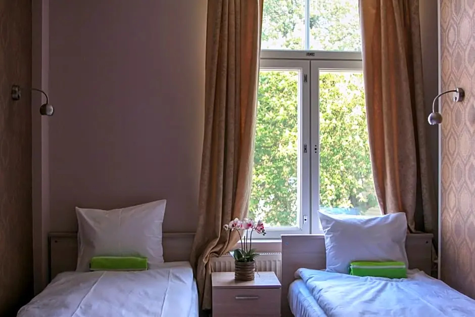 Villa Kadriorg Hostel — photo 6