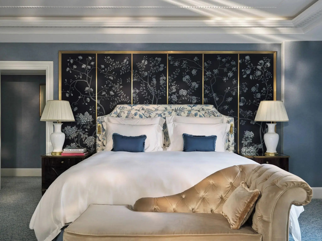The Dorchester — photo 8