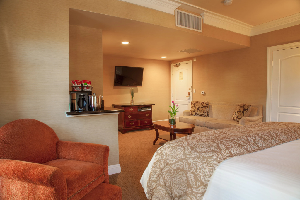 Best Western Plus Sunset Plaza Hotel, photo 5