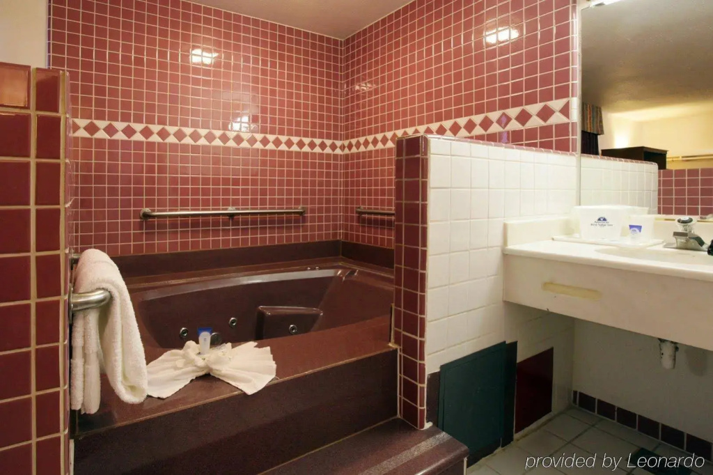 Americas Best Value Inn Pico Rivera Los Angeles E — photo 7