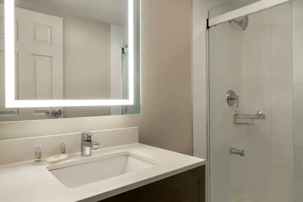 Days Inn Toronto West Mississauga — photo 7