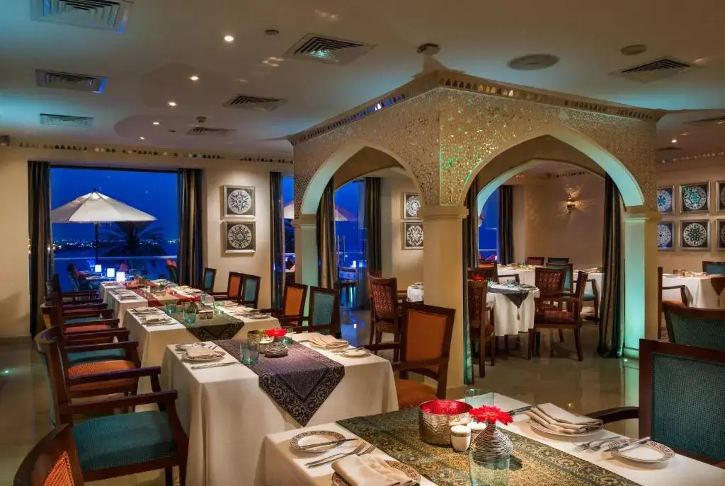 Crowne Plaza Muscat by IHG Hotel — photo 6