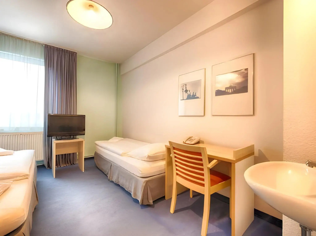 enjoy hostel Berlin City West — photo 3