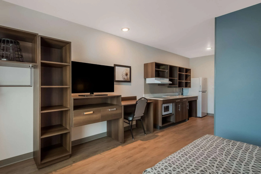 WoodSpring Suites Bellflower - Los Angeles — photo 5