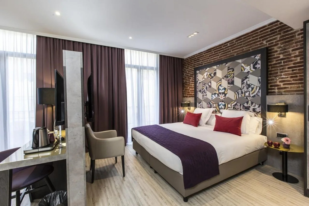 Leonardo Hotel Barcelona Las Ramblas, photo 4